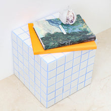 画像をギャラリービューアに読み込む, 韓国っぽミニ・タイルテーブル｜ホワイト×ブルー｜302×302×t302mm
